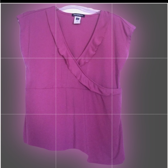 GAP pink/purple MATERNITY TOP - Picture 2 of 3